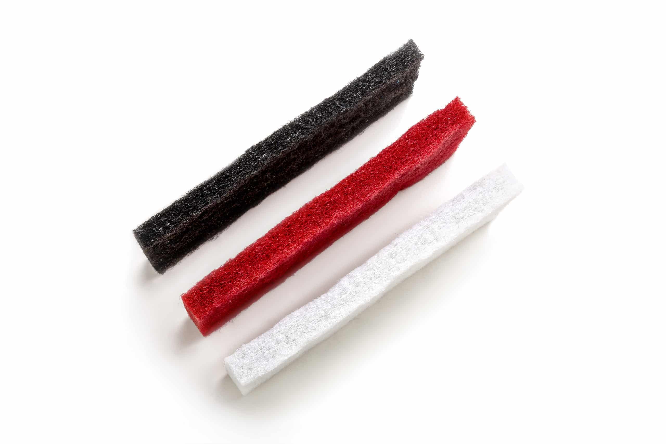 The Simple Scrub pads come in different colors - including black, red and white - and strengths.